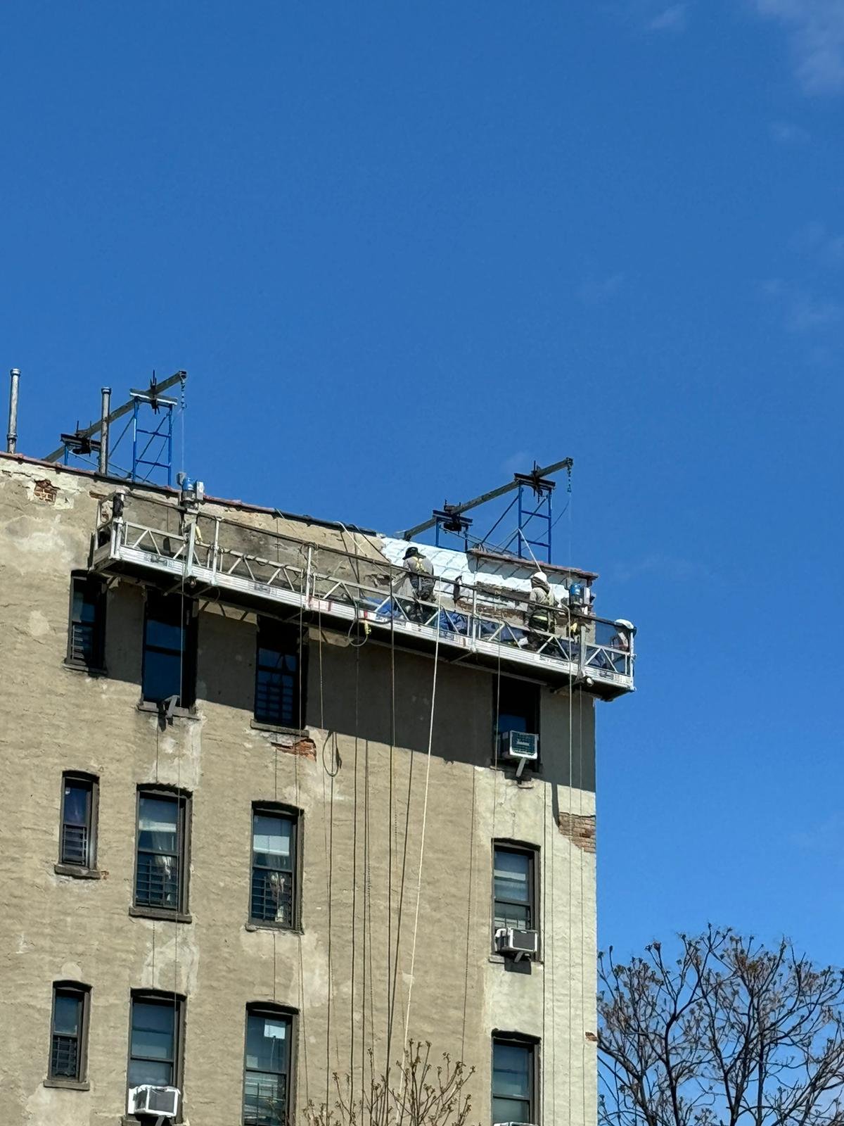 How Timely Leak Detection Can Prevent Roof Damage and Reduce Risk